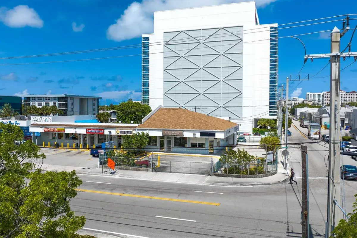 1596 Cordova Road, Fort Lauderdale FL 33316