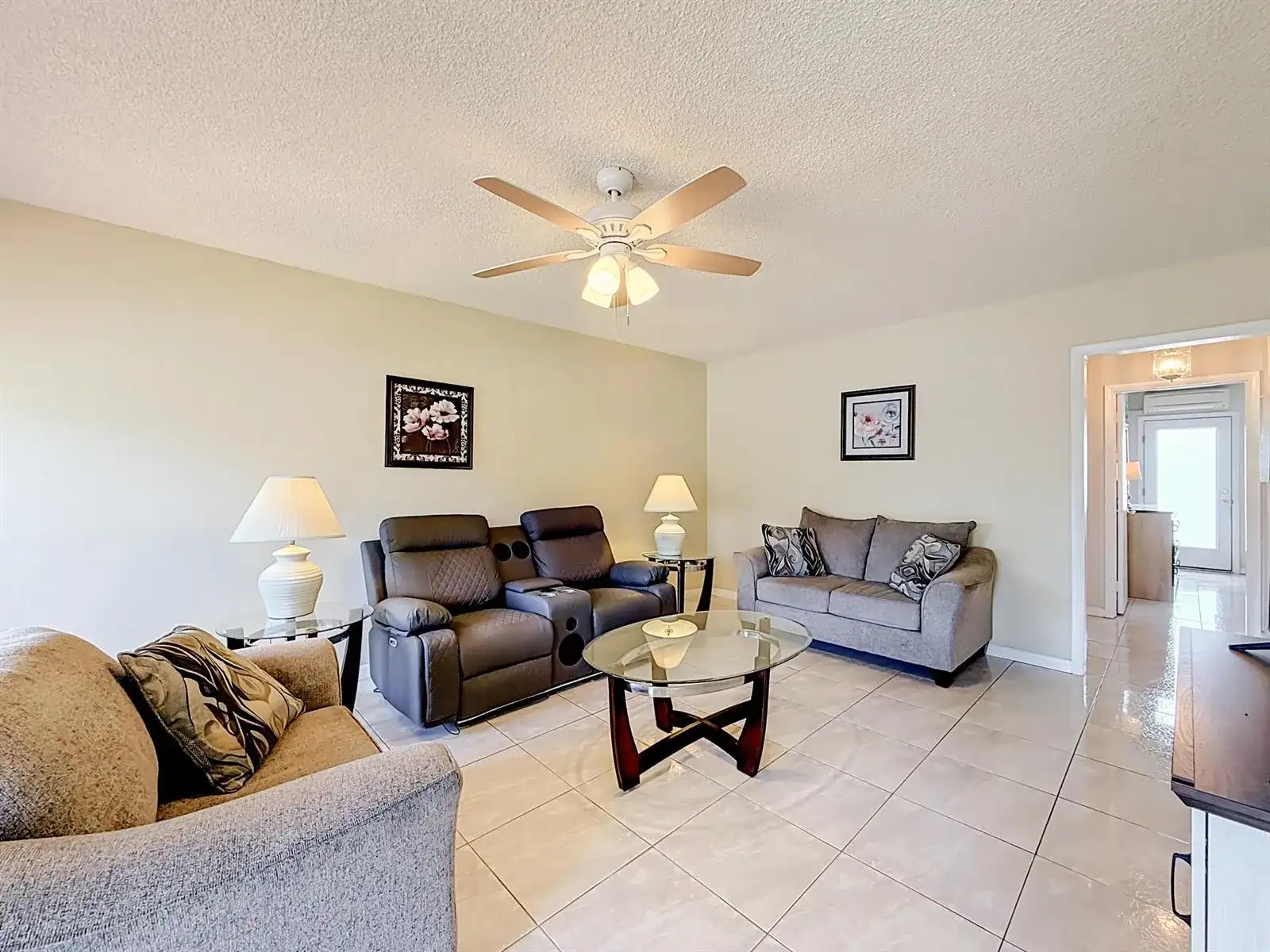 1050 SW 11th Street # L2, Hallandale Beach FL 33009 photo 5