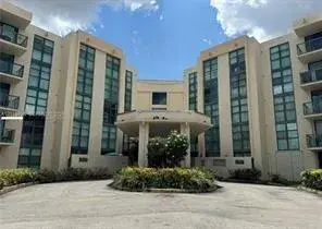 2055 SW 122nd # 219, Miami FL 33175