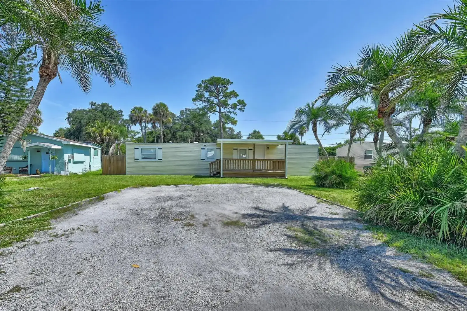 5204 Deanna Lane, Fort Pierce FL 34946 photo 3