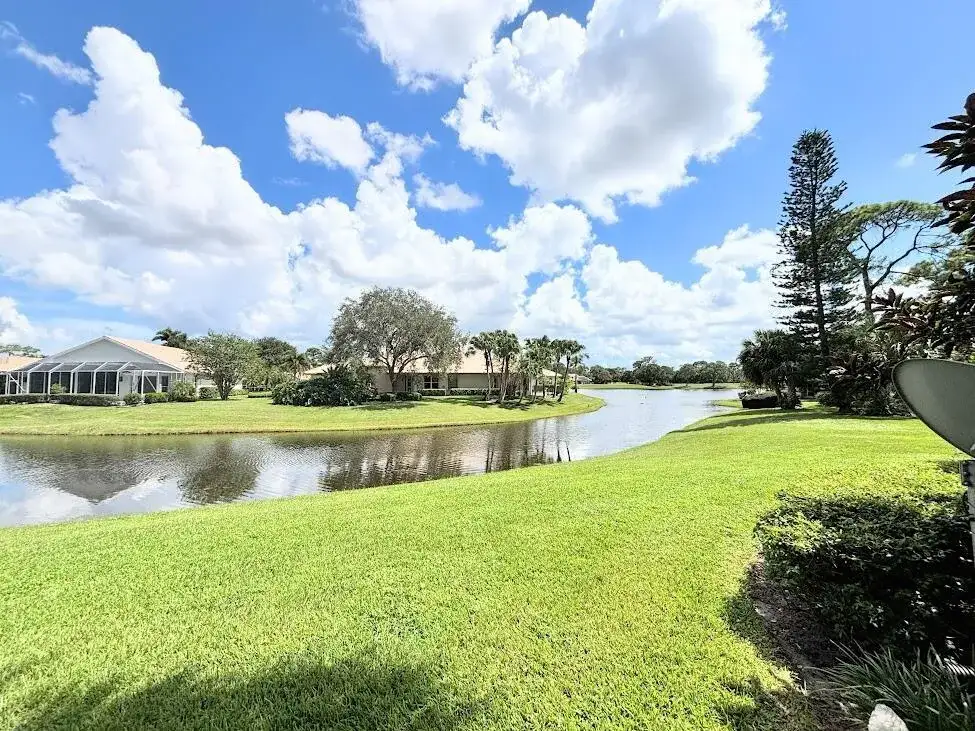 7362 Pine Creek Way, Port St. Lucie FL 34986 photo 3
