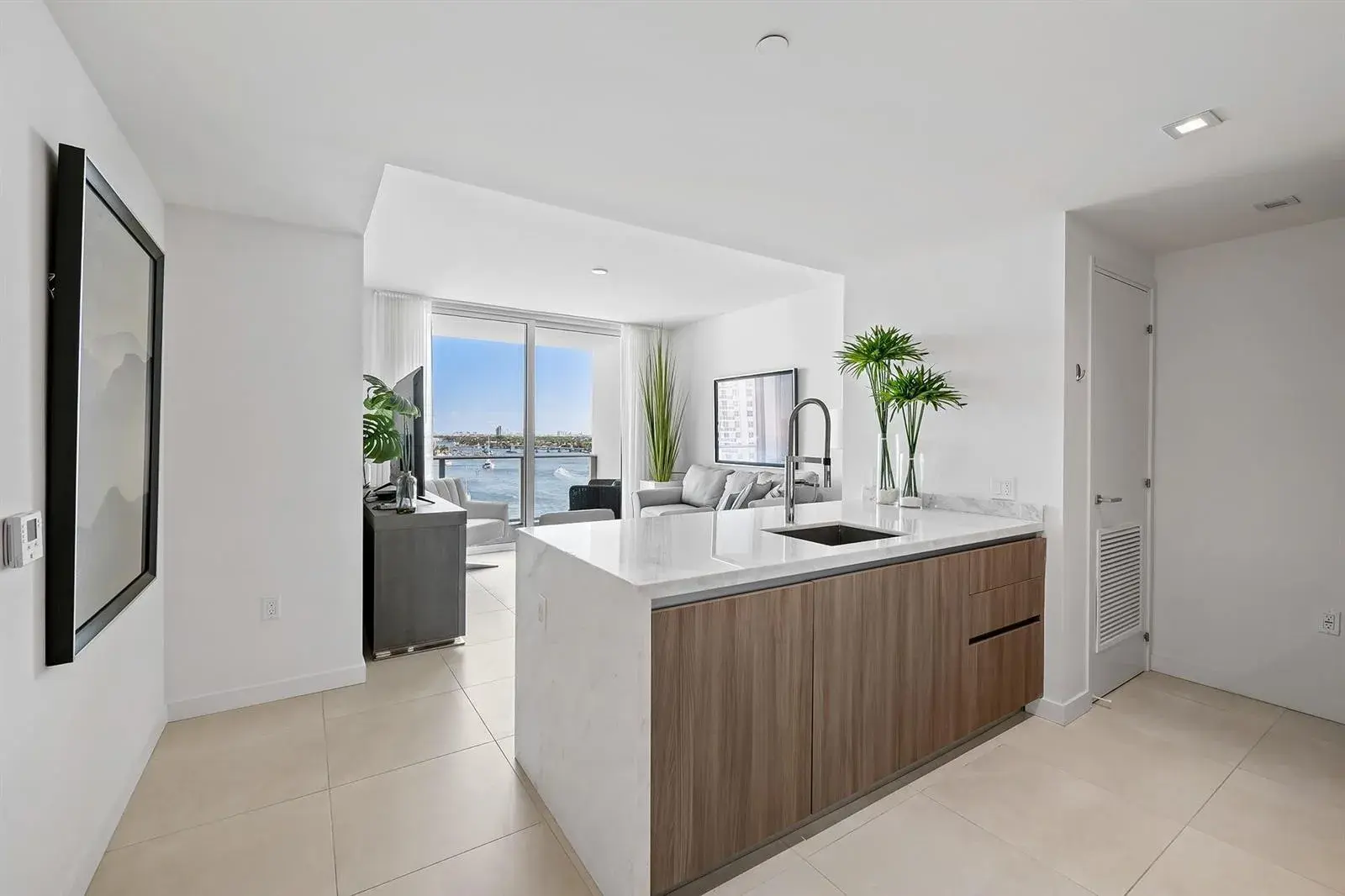 401 N Birch Road # 1003, Fort Lauderdale FL 33304