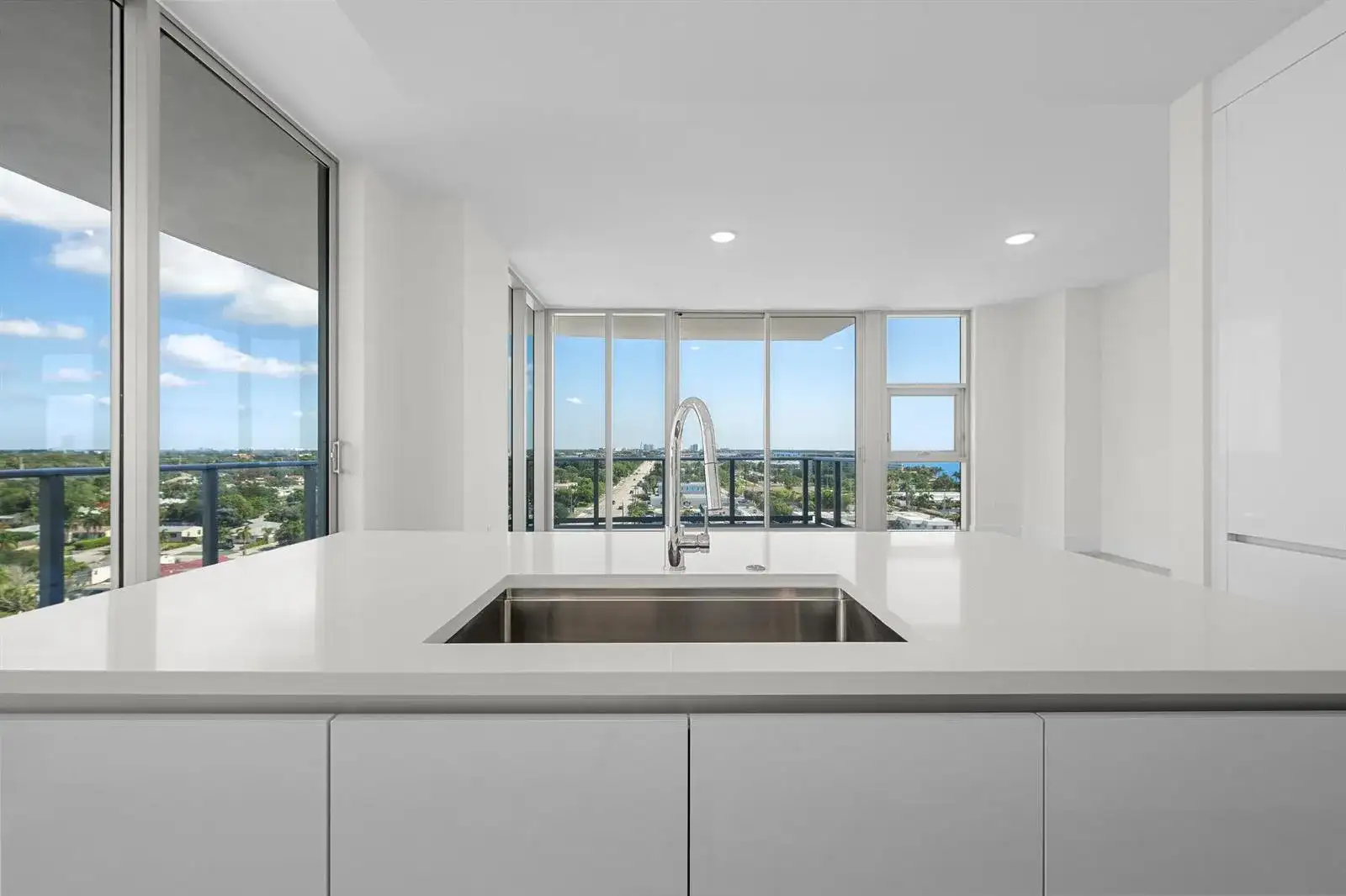 220 Lake Shore Drive # 923, Lake Park FL 33403 photo 5