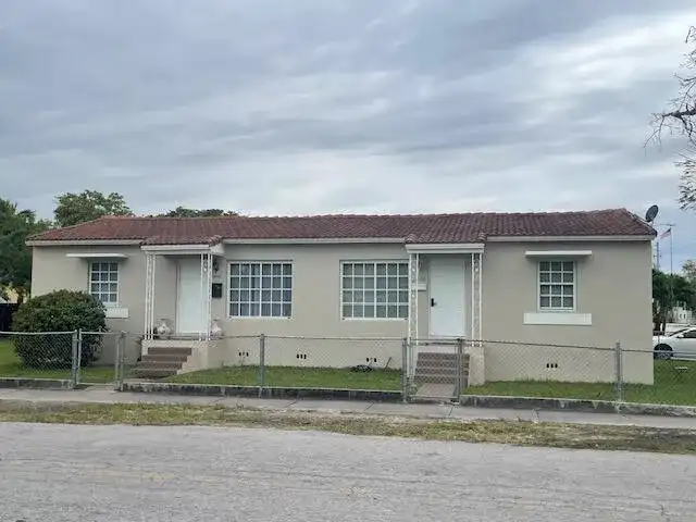 2802 SW 36th Avenue, Miami FL 33133