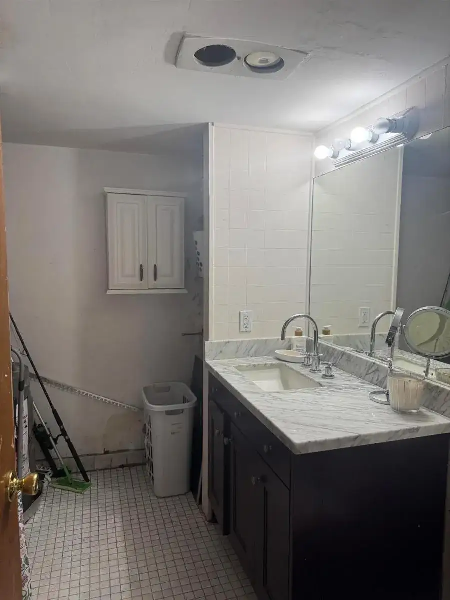 910 N F Street, FL 33460 photo 3