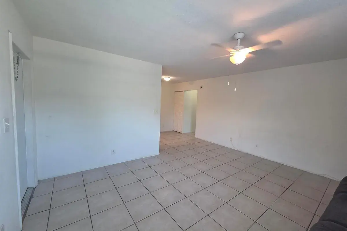 701 SE 15th Street # 12, Fort Lauderdale FL 33316