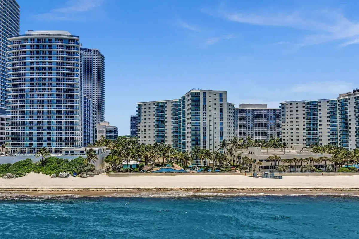 3901 S Ocean Drive # 3j, Hollywood FL 33019