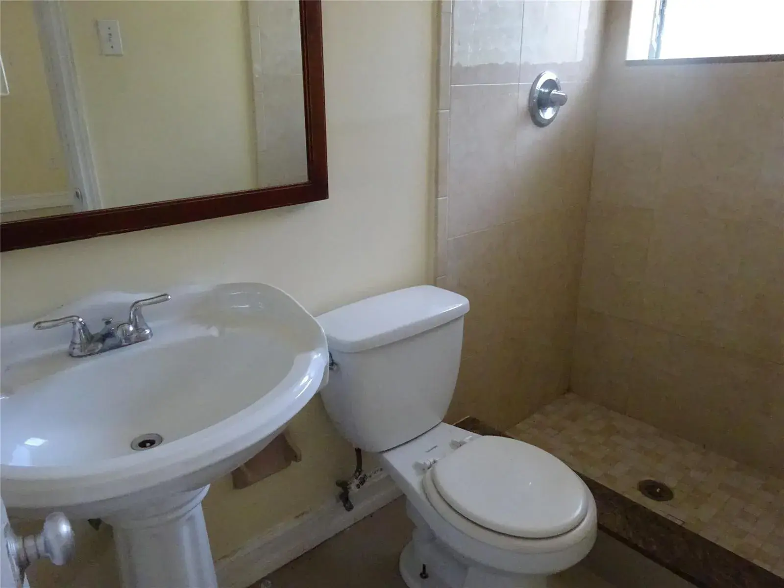 740 E Evanston Circle E, Fort Lauderdale FL 33312