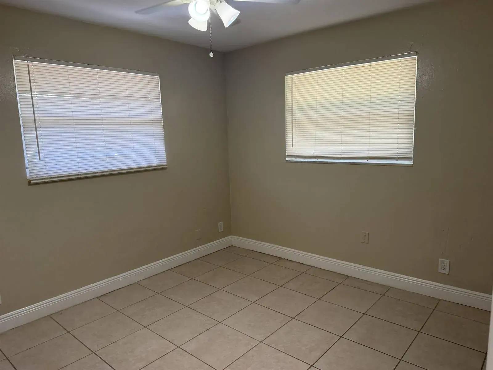 1133 NW 7th Avenue # 2, Fort Lauderdale FL 33311