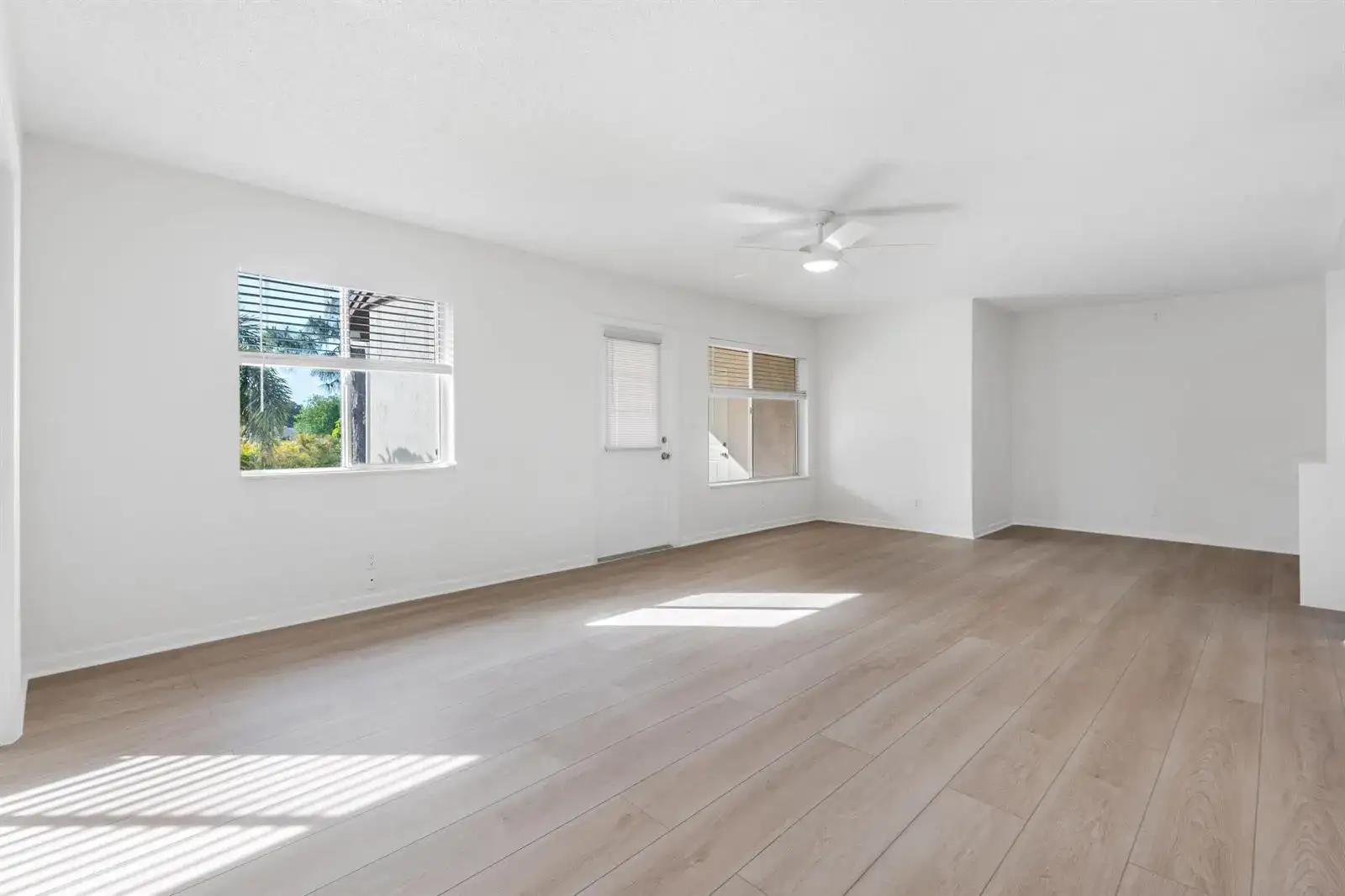 3561 Tall Pine Way # 2, FL 33463 photo 4