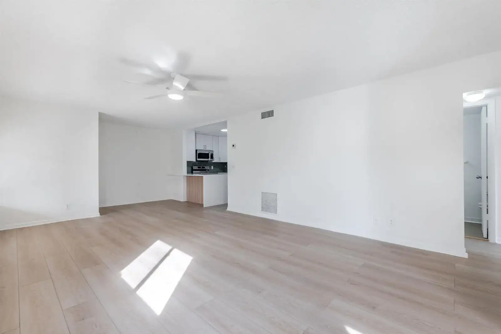 3561 Tall Pine Way # 2, FL 33463 photo 5