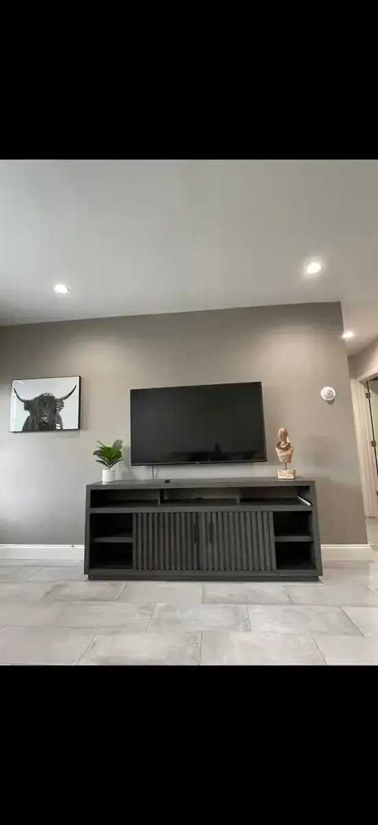 400 SW 12th # 2, Fort Lauderdale FL 33315 photo 2