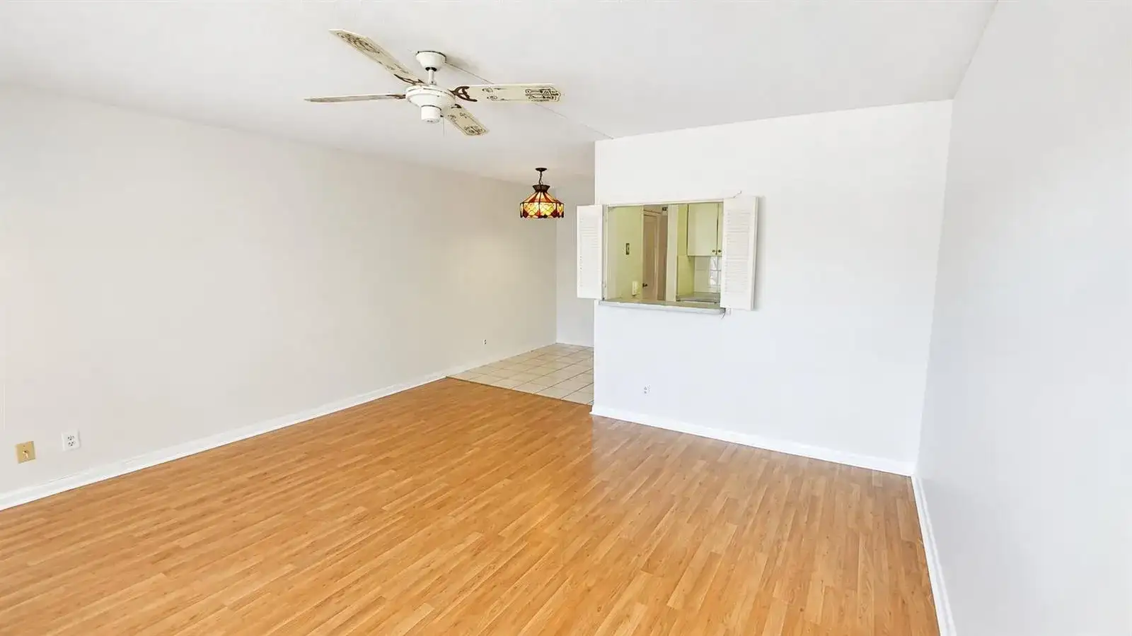 338 Camden O, West Palm Beach FL 33417 photo 2