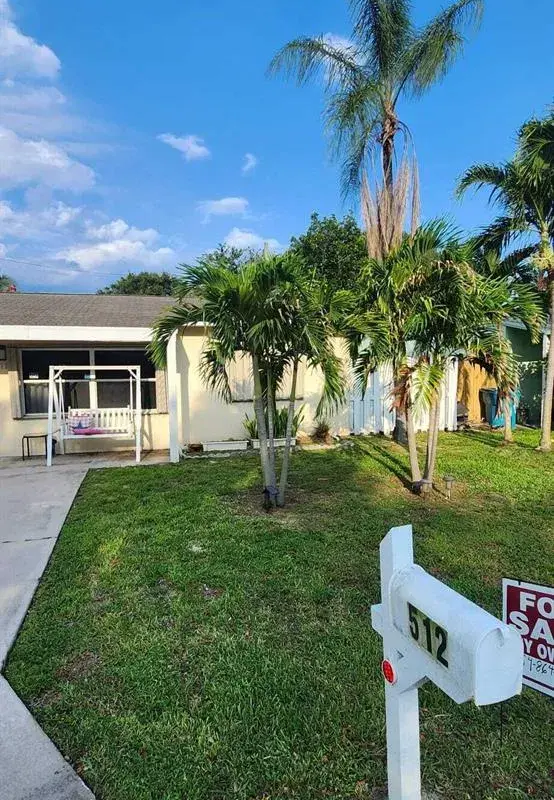 512 SE 1st Street, Boynton Beach FL 33435