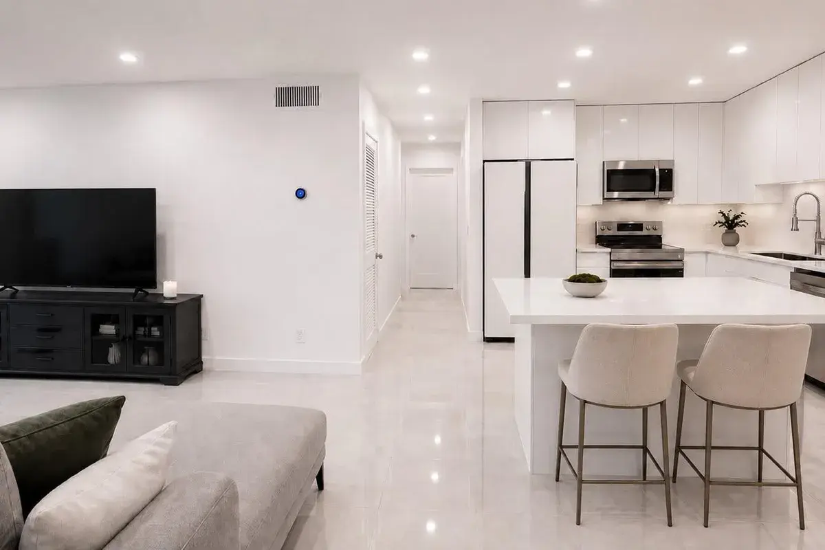 6249 Bay Club Drive # 3, Fort Lauderdale FL 33308