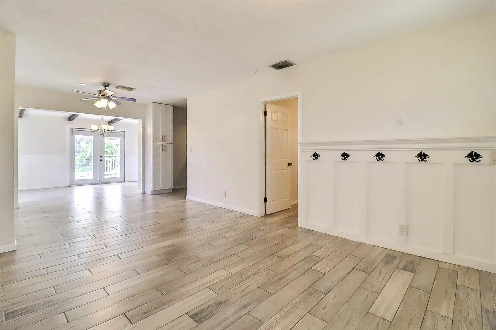 337 Mid Pines Road, Palm Springs FL 33461 photo 5