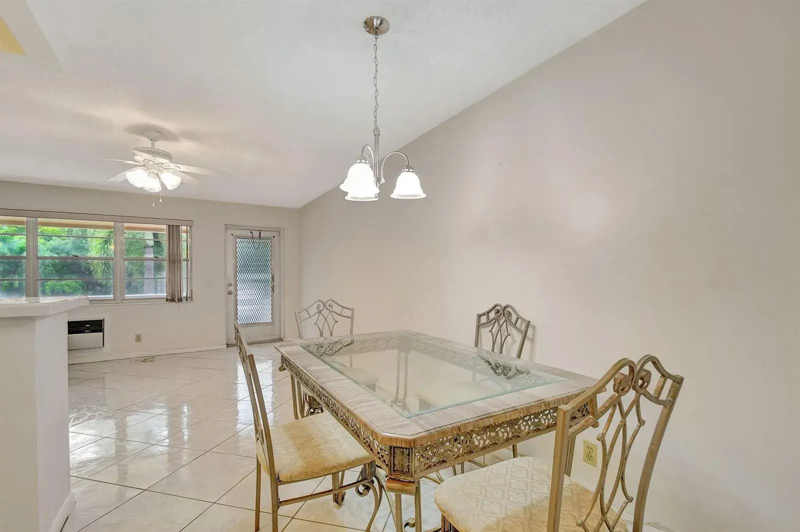 70 Camden C, West Palm Beach FL 33417 photo 5