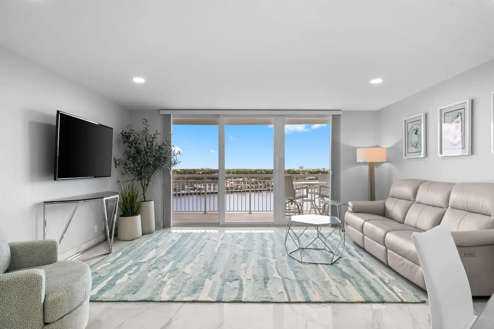 511 Bayshore Drive # 910, Fort Lauderdale FL 33304 photo 4
