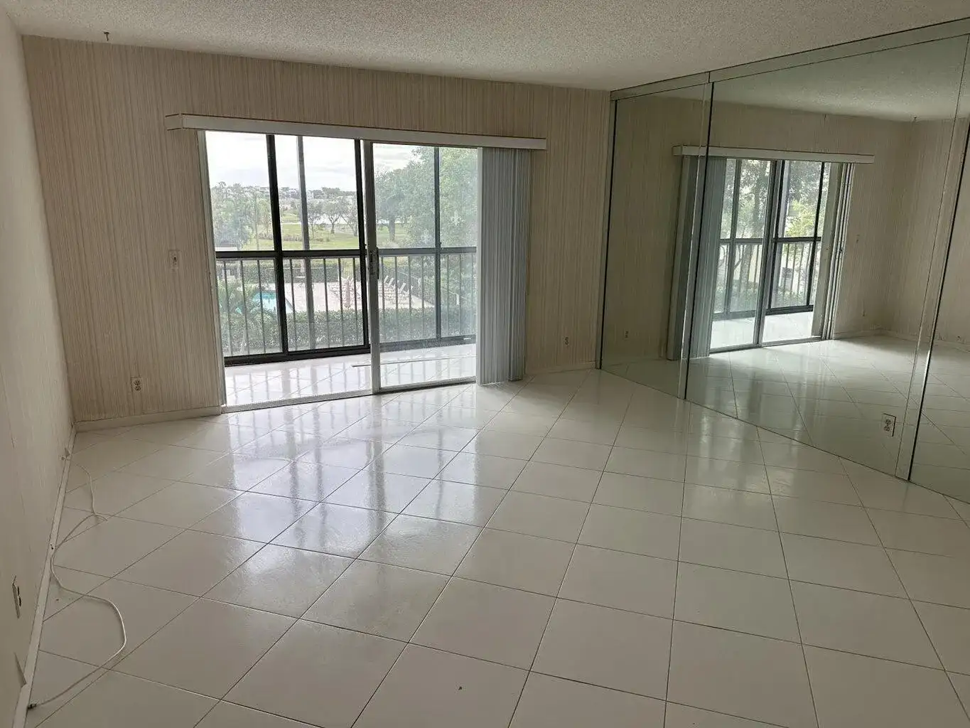 7286 Huntington Lane # 303, Delray Beach FL 33446 photo 4
