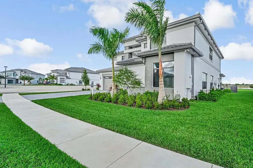 13531 Nesting Pines Way, Palm Beach Gardens FL 33412 photo 3