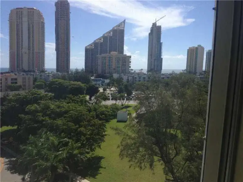 17500 N Bay Road # S508, Sunny Isles Beach FL 33160 photo 3