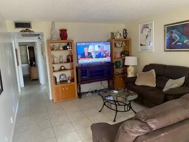 117 Brighton C # 117, Boca Raton FL 33434 photo 5