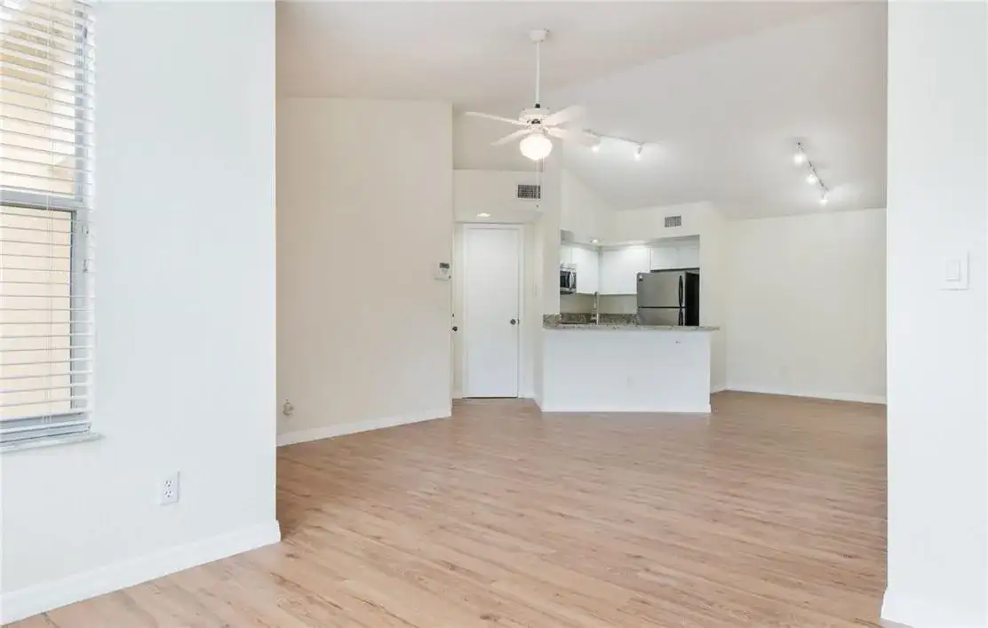 417 Vista Isles Drive # 2322, Sunrise FL 33325 photo 5