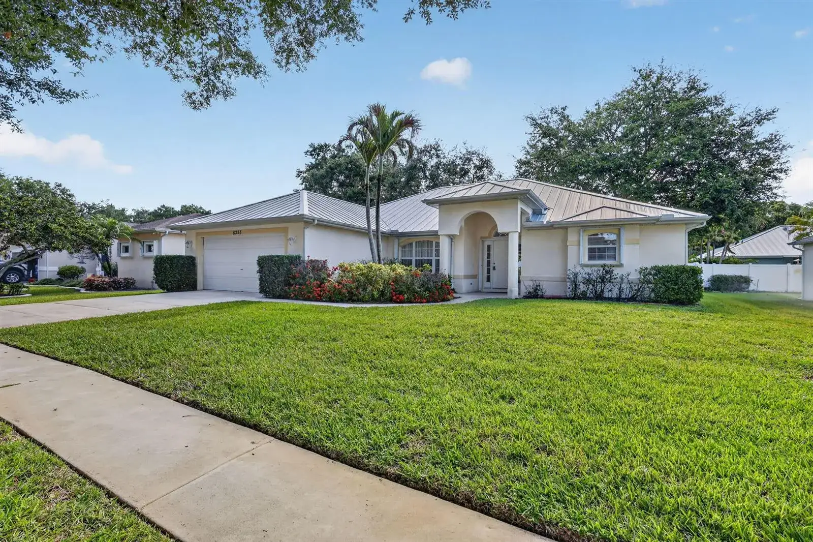 8253 Sand Pine Circle, Port St. Lucie FL 34952 photo 4