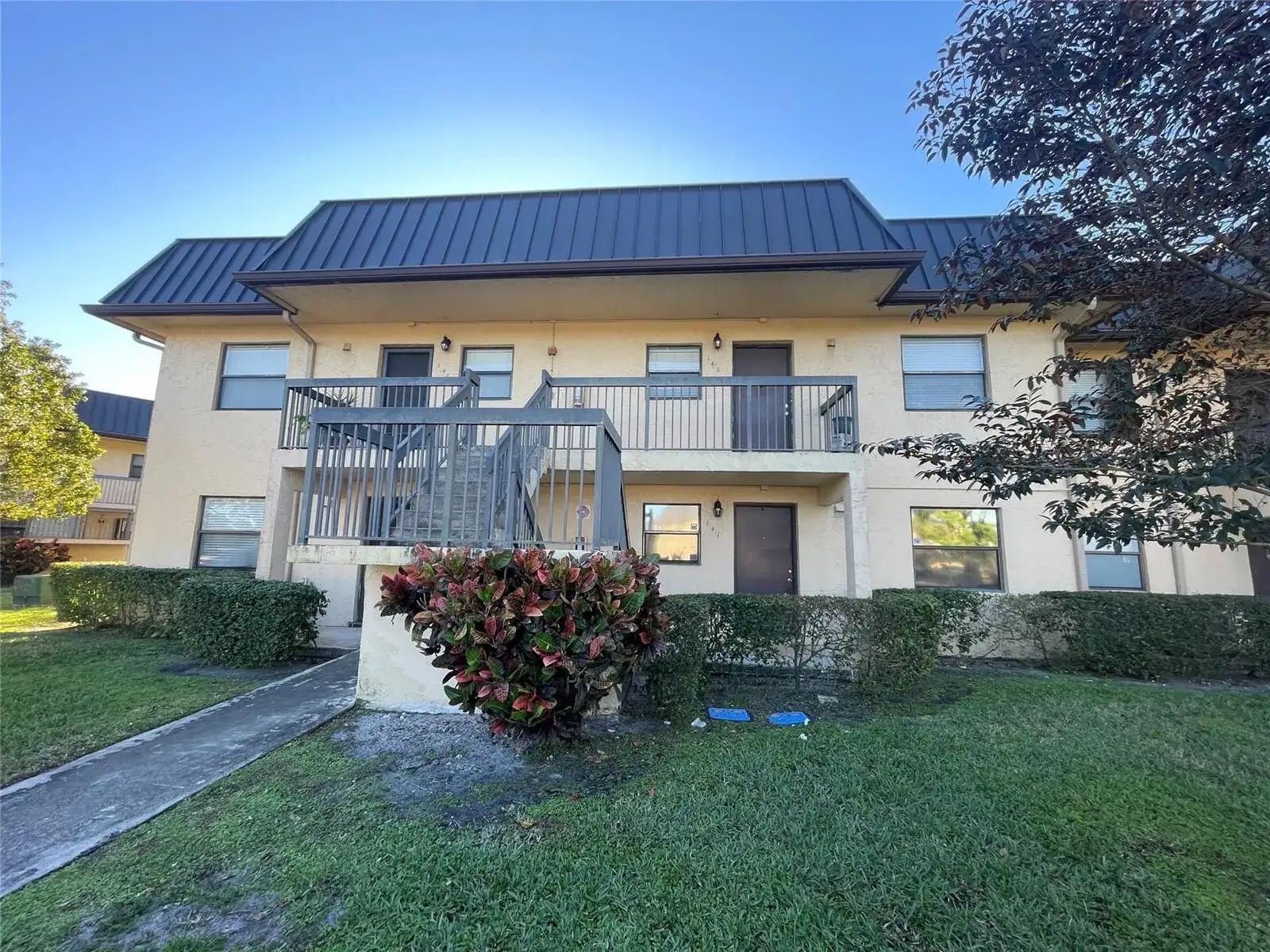143 NW 93rd Avenue # 202, Pembroke Pines FL 33024