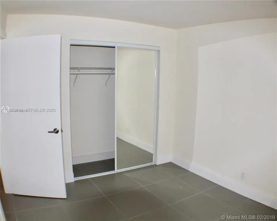 719 SW 7th Street # 2, Hallandale Beach FL 33009