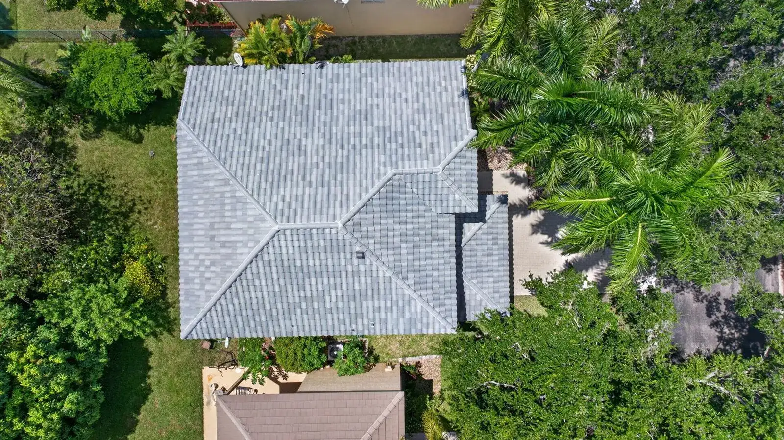 6702 NW 80th Manor, Parkland FL 33067 photo 3