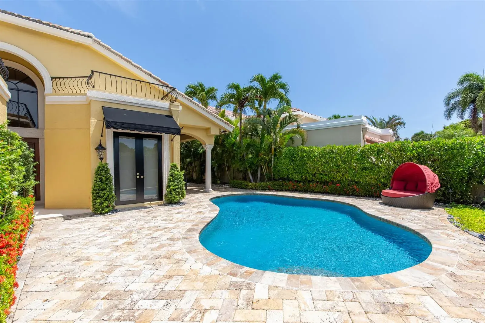 529 Pelican Way, Delray Beach FL 33483