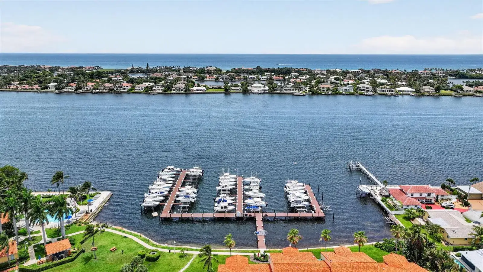 103 Yacht Club Way # 205, Hypoluxo FL 33462