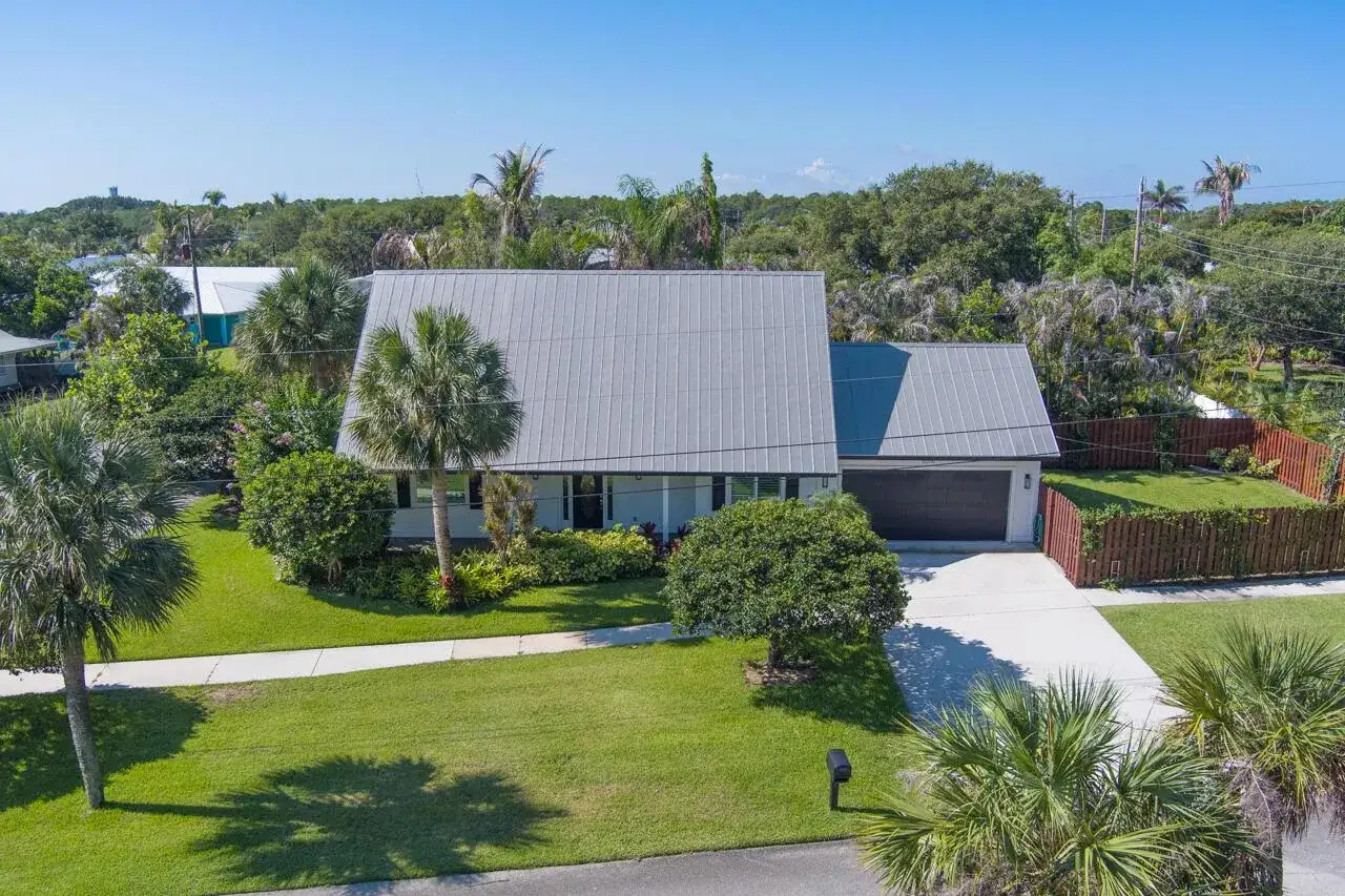 9200 SE Olympus Street, Hobe Sound FL 33455 photo 4