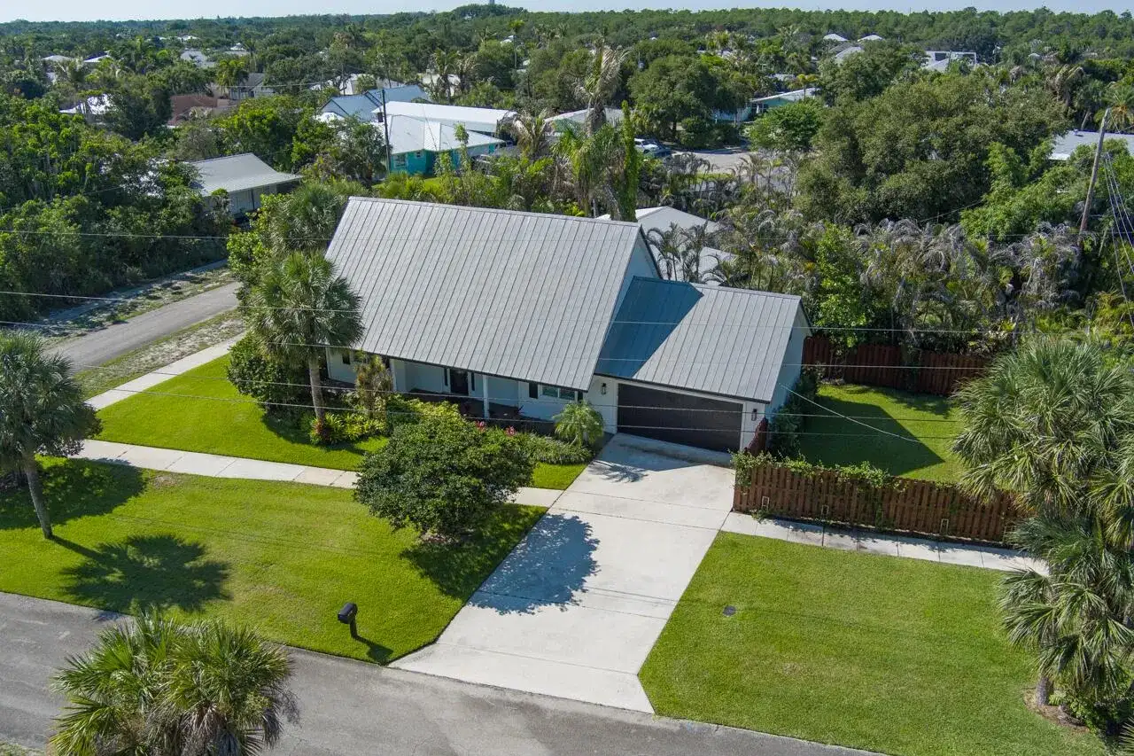9200 SE Olympus Street, Hobe Sound FL 33455 photo 5