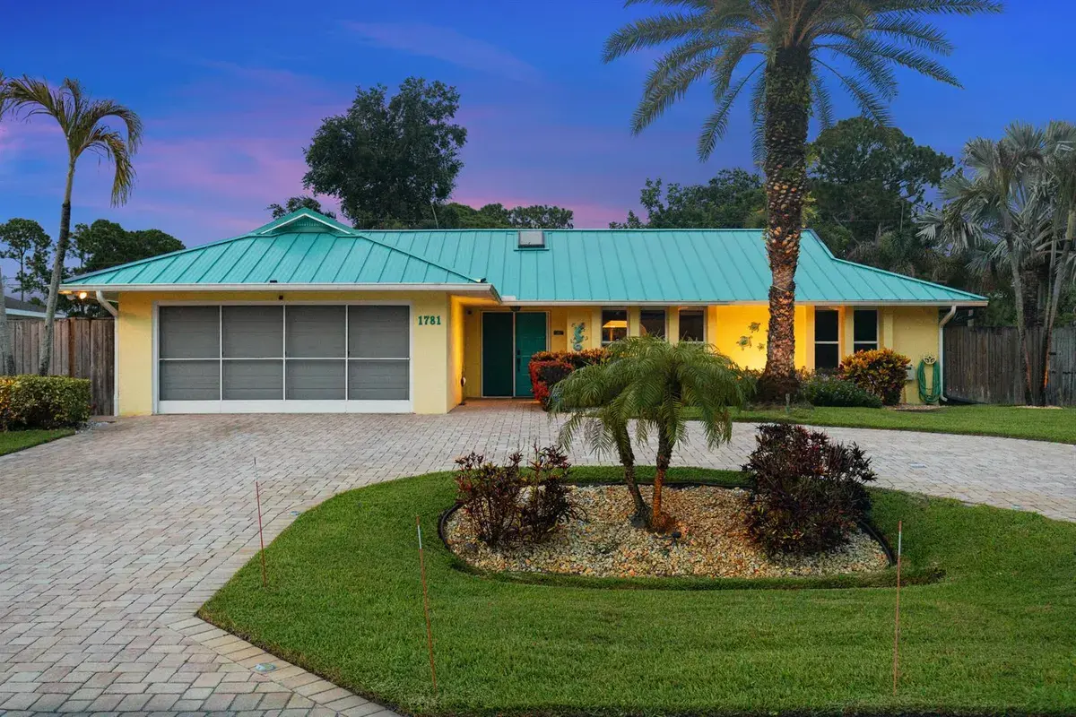 1781 SE Fallon Drive, Port St. Lucie FL 34983