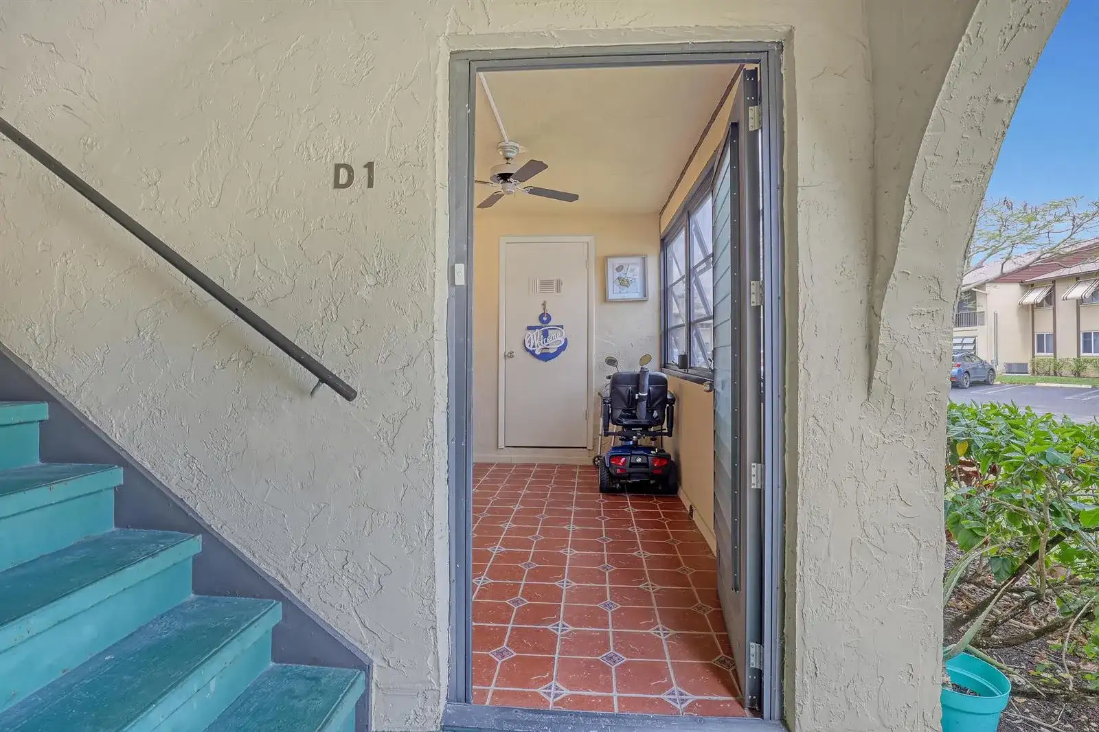 339 Pine Ridge Circle # 1, FL 33463 photo 3