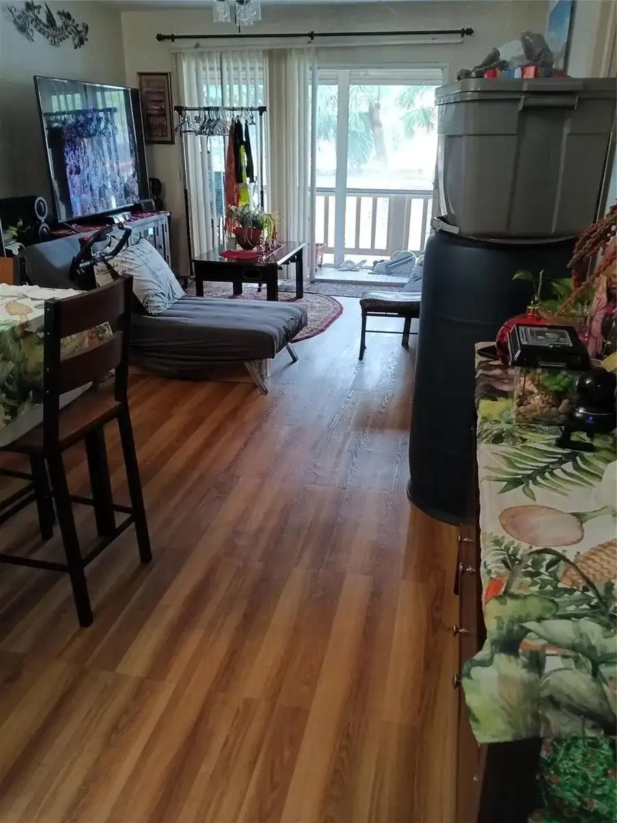 8390 Lagos De Campo Boulevard # 206, Tamarac FL 33321 photo 2