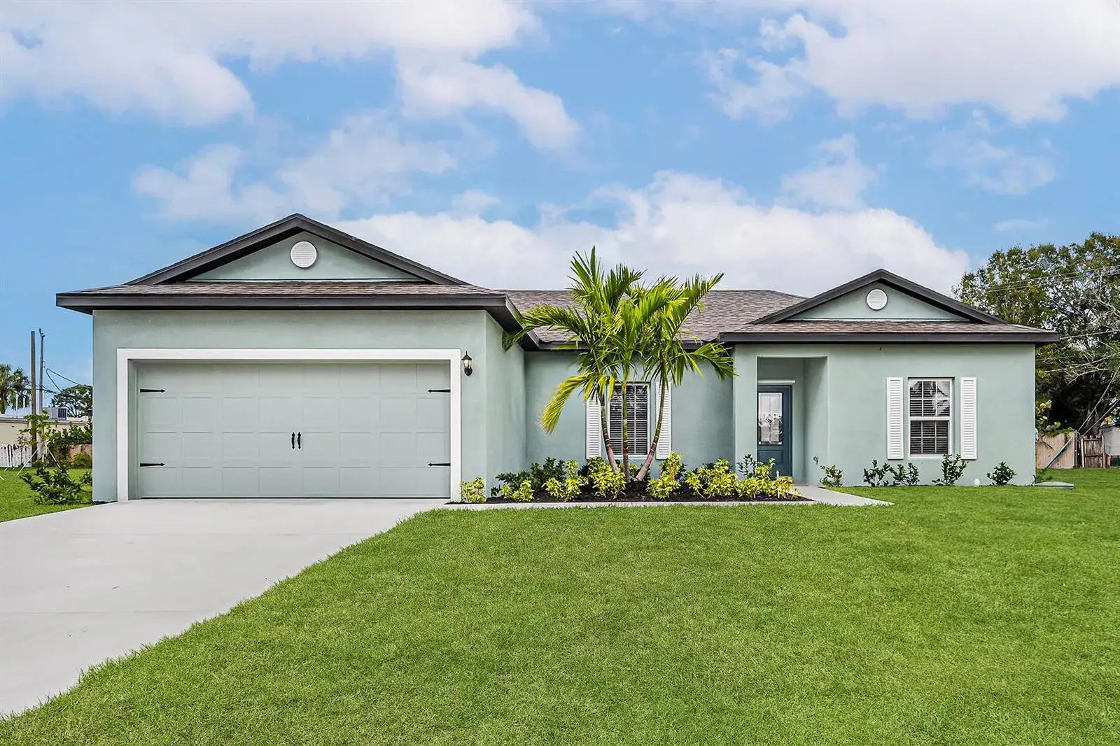 1613 SE Grapeland Avenue, Port St. Lucie FL 34952