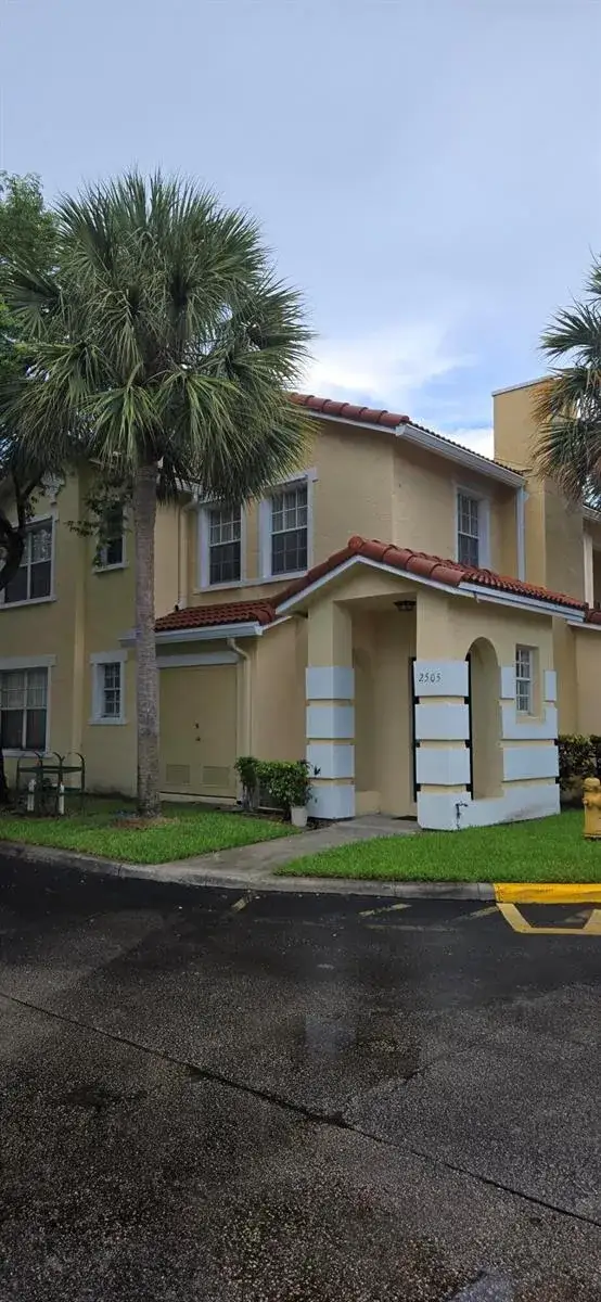 2505 Belmont Lane, North Lauderdale FL 33068