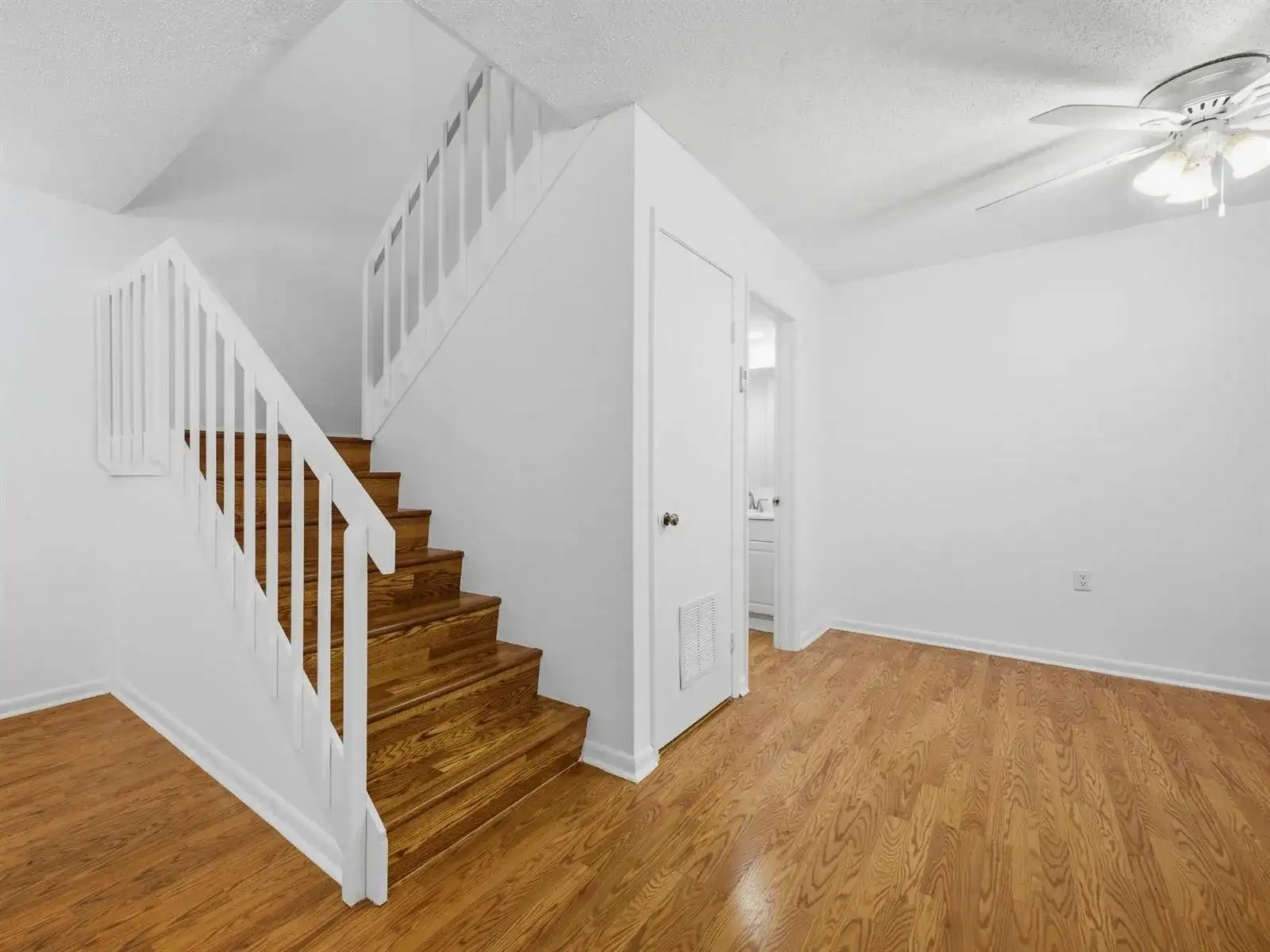 2213 22nd Lane, Palm Beach Gardens FL 33418