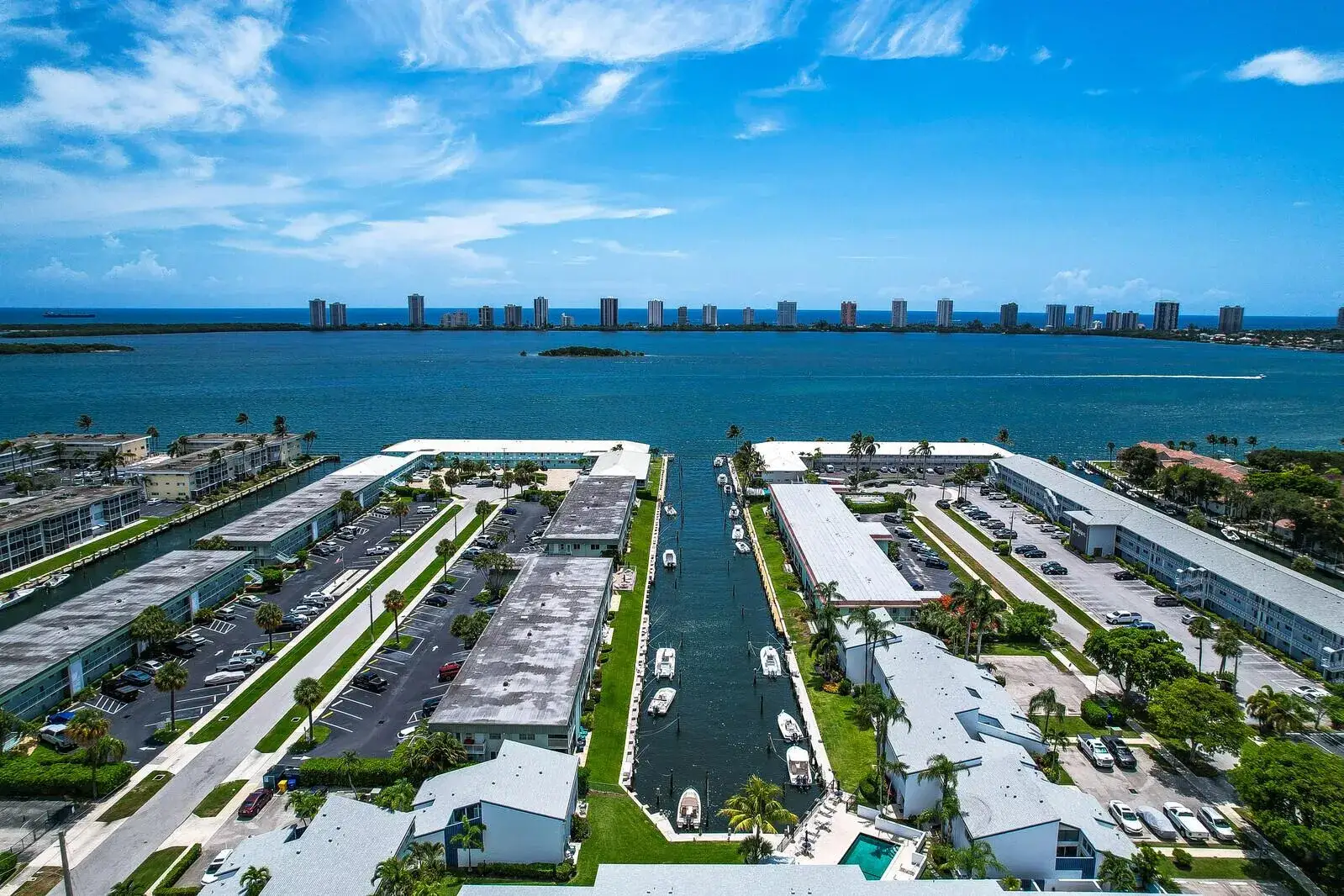 129 Lehane Terrace # 133, North Palm Beach FL 33408