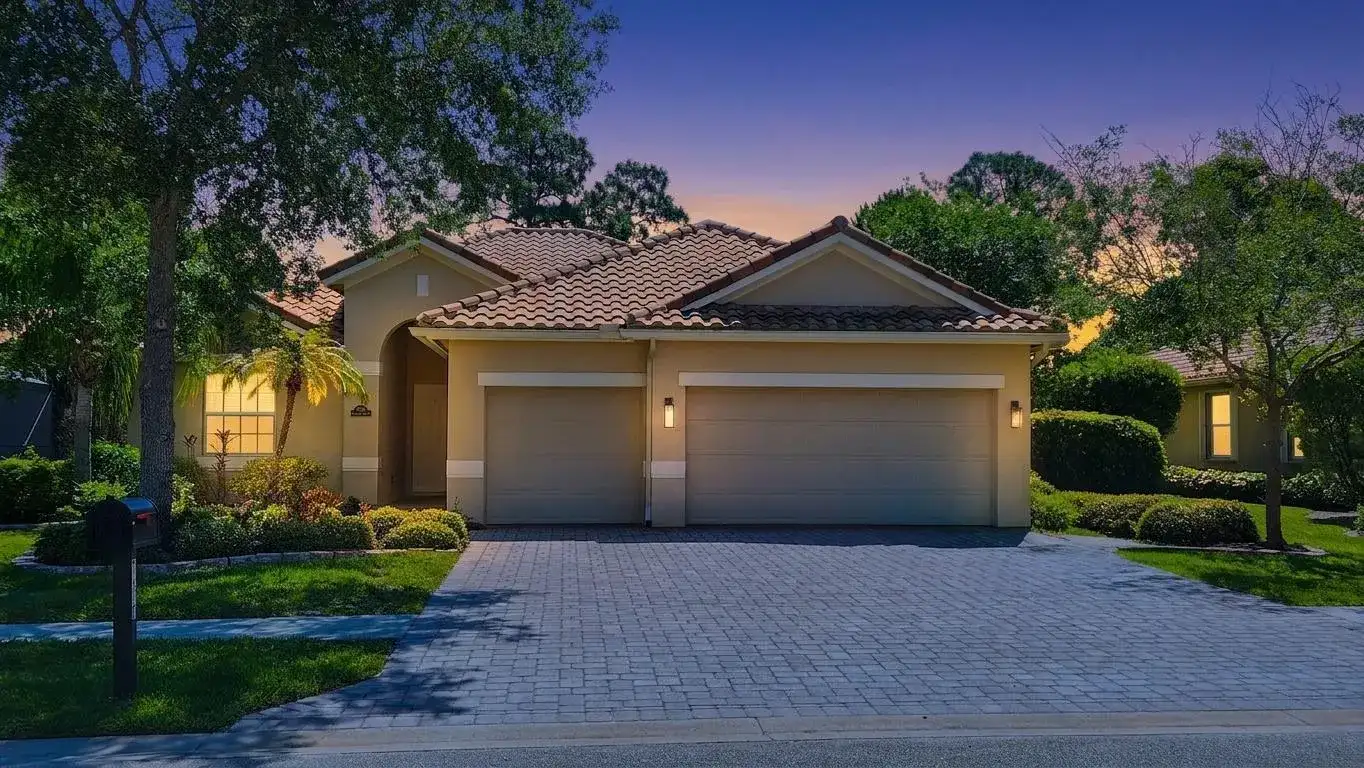7677 Fieldstone Ranch Square, Vero Beach FL 32967 photo 2