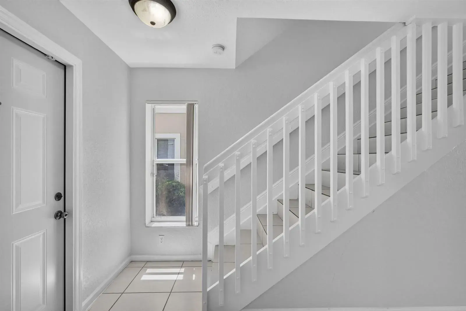 946 Summit Lake Drive, West Palm Beach FL 33406