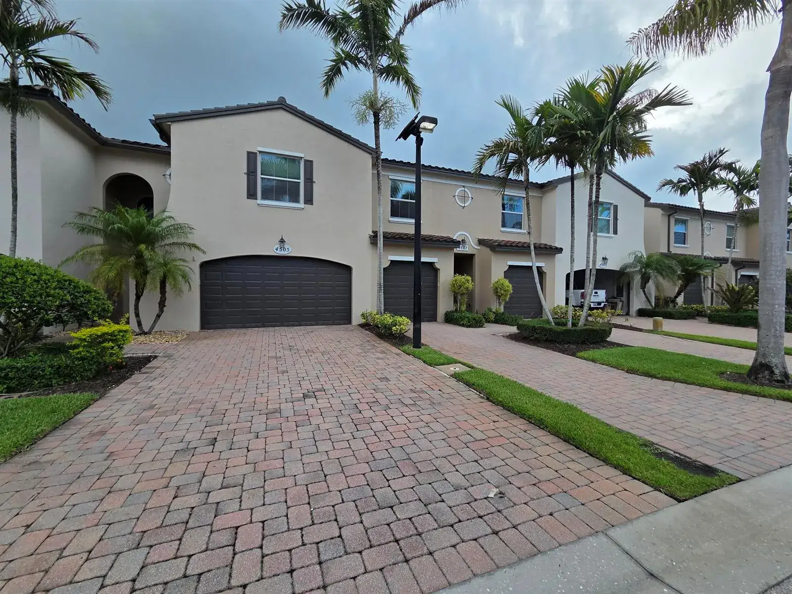 4507 Mediterranean Circle, Palm Beach Gardens FL 33418