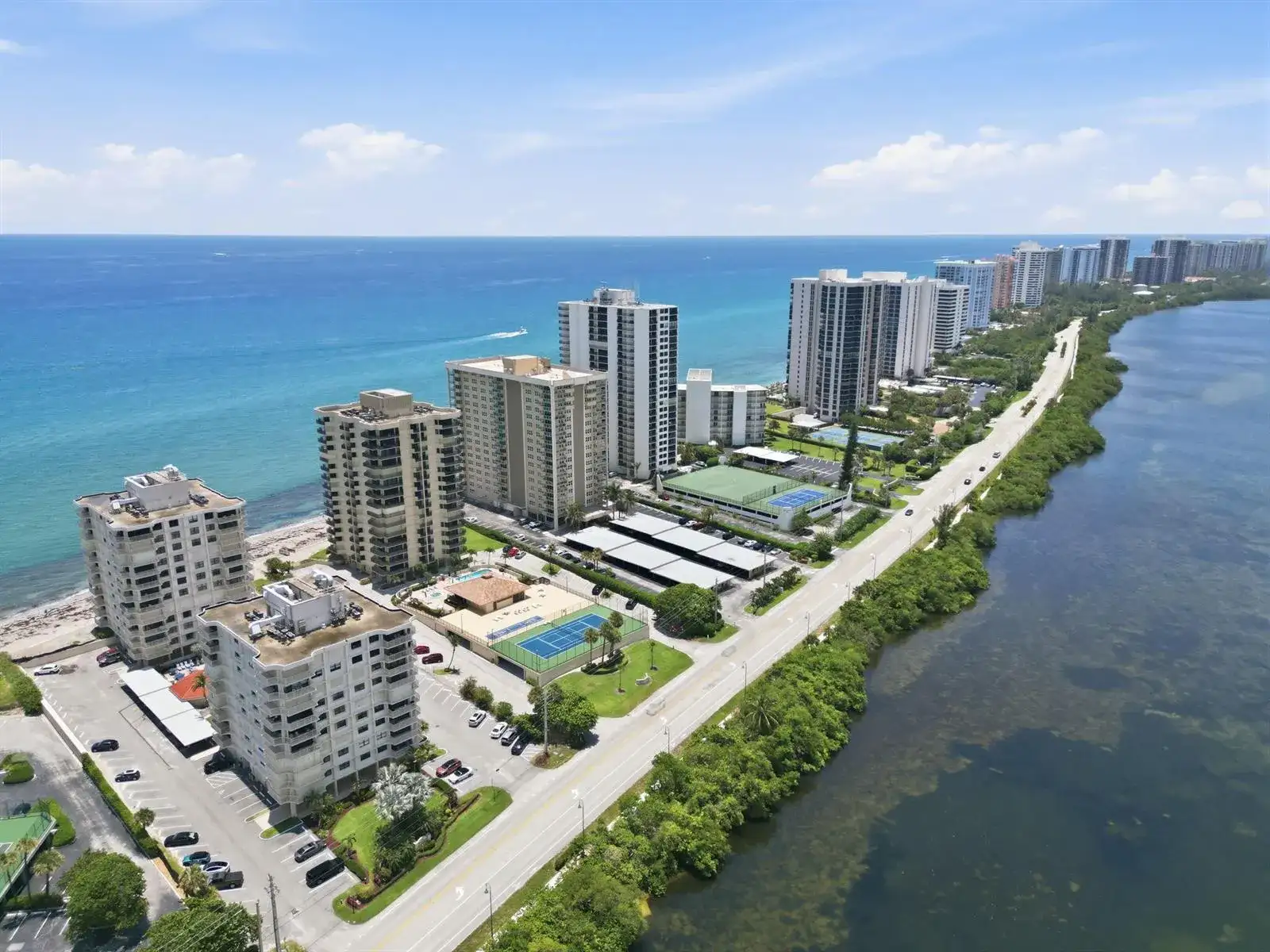 5460 N Ocean Drive # 6a, Riviera Beach FL 33404 photo 4