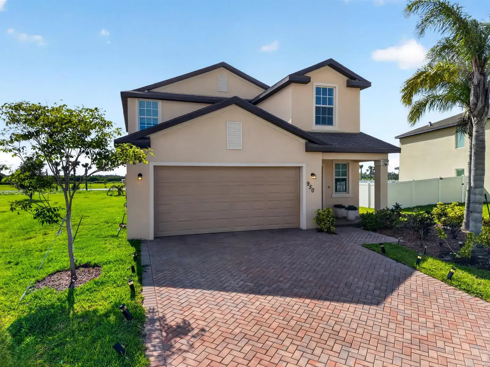 950 Bent Creek Drive, Fort Pierce FL 34947 photo 3
