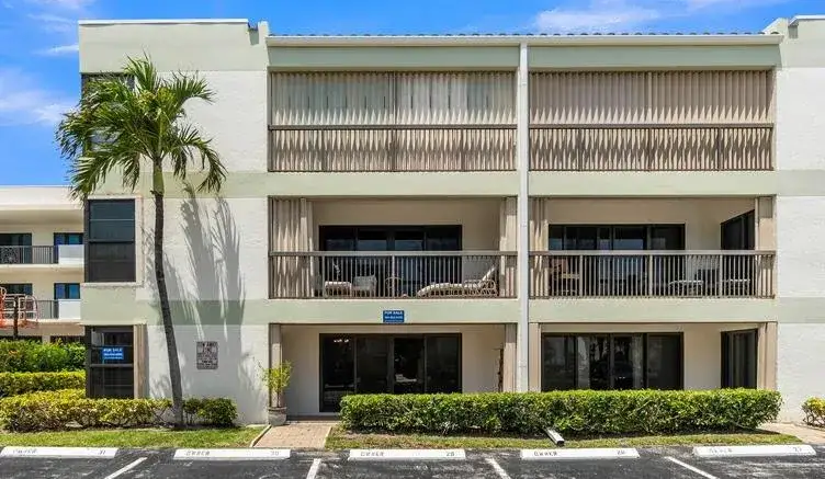 4140 N Ocean Drive # 101e, Lauderdale By The Sea FL 33308