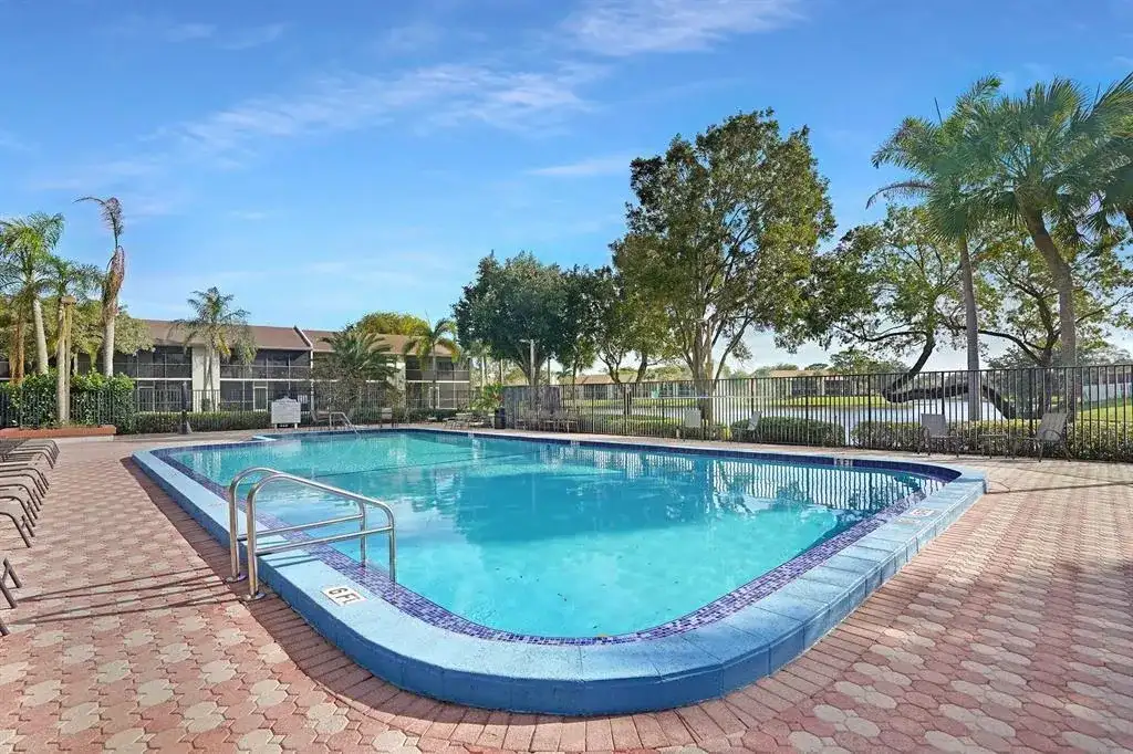 1240 S Military Trail # 1121, Deerfield Beach FL 33442 photo 4