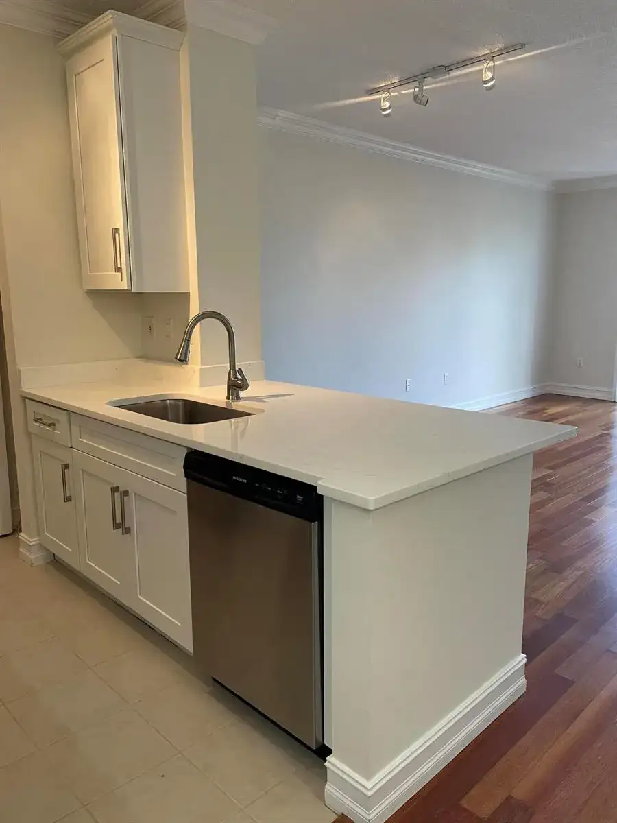 780 S Sapodilla Avenue # 412, West Palm Beach FL 33401 photo 4
